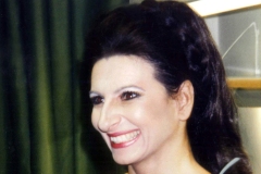 Photo-Peter-W.Wigand-Lucia-Aliberti-Deutsche-Oper-Berlin-Opera-Lucia-di-Lammermoor-Portrait-Series-Dressing-Room