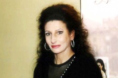 Photo taken by Fan-Lucia Aliberti-Covent Garden Royal Opera House-Opera-Lucia di Lammermoor-London-Autograph Session-Portrait Series:http://www.luciaaliberti.it #luciaaliberti #coventgardenroyaloperahouse #london #luciadilammermoor #opera #autographsession #portraitseries