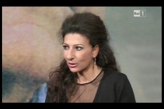 Photo taken from theTV-Lucia Aliberti-TV Show-L’Appuntamento-Gigi Marzullo-RAI 1-Rome-Portrait Series-Photo taken from the TV-La Perla Fashion:http://www.luciaaliberti.it #luciaaliberti #rai1 #tvshow #rome #lappuntamento #gigimarzullo #portraitseries #laperlafashion