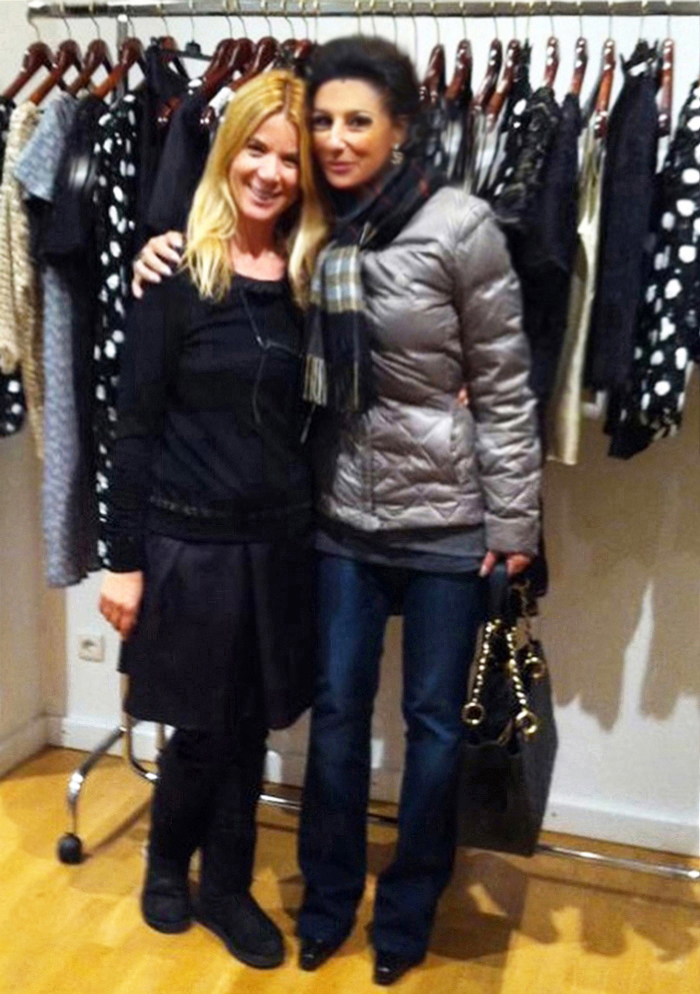 Lucia Aliberti with her friend Giulietta Haf⚘Montecarlo⚘Shopping:http://www.luciaaliberti.it #luciaaliberti #giuliettahaf #montecarlo #shopping