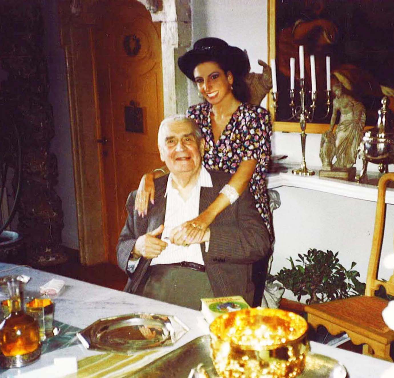 Lucia AlibertiI with the Italian Art Historian Federico Zeri⚘Great Friend⚘Guest in his Home-Museum⚘Casale⚘Rome⚘:http://www.luciaaliberti.it #luciaaliberti #federicozeri #casale #rome #friend