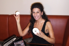 Photo Marco Mannozzi-Lucia Aliberti-Autograph Session-Mannozzi's make-up powder-Nikolai Center-Berlin:http://www.luciaaliberti.it #luciaaliberti #marcomannozzi #nikolaicenter #autographsession