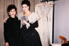 Aliphoto-Lucia Aliberti with her Tata Teresa-Wien Staatsoper-Dressing Room-Opera-Maria Stuarda-Vienna-Makeup Session:http://www.luciaaliberti.it #luciaaliberti #wienerstaatsoper #vienna #mariastuarda #opera #dressingroom #makeupsession