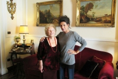 Aliphoto-Lucia Aliberti with her mother Teresa-Family Home-Sicily-Photo Shooting:http://www.luciaaliberti.it #luciaaliberti #familyhome #sicily #photoshooting