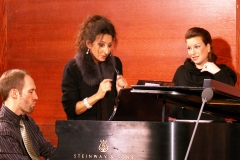 Aliphoto-Lucia Aliberti with the friend Bernadette Herzog-Masterclass-Carnegie Hall-New York-Rehearsals:http://www.luciaaliberti.it #luciaaliberti #bernadetteherzog #masterclass #carnegiehall #newyork #rehearsals