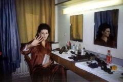 Kranichphoto-Lucia Aliberti-Deutsche Oper Berlin-Berlin-Opera-Lucia di Lammermoor-Dressing Room-Makeup Session:http://www.luciaaliberti.it #luciaaliberti #deutscheoperberlin #berlin #opera #luciadilammermoor #dressingroom #makeupsession 
