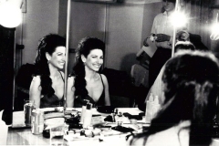 Photo Hum- Lucia Aliberti-Bolshoi Theater-Dressing Room-Makeup Session-Moscow-Special Gala Concert:http://www.luciaaliberti.it #luciaaliberti #bolshoitheatre #moscow #dressingroom #makeupsession