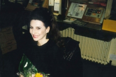 Photo Peter W.Wigand-Lucia Aliberti-Deutsche Oper-Berlin-Autograph Session-Fans:http://www.luciaaliberti.it #luciaaliberti #belcantosymposion #deutscheoperberlin #berlin #autographsession #fans 