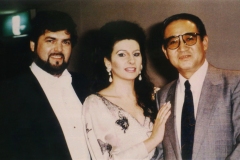 Aliphoto-Lucia Aliberti with the tenors Peter Dvorsky and Kiyoshi Igarashi-Suntory Hall-Tokyo-Concert-Dressing Room:http://www.luciaaliberti.it #luciaaliberti #peterdvorsky #kiyoshiigarashi #suntoryhall #tokyo #concert #dressingroom #hanaemorifashion