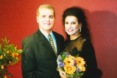 Aliphoto-Lucia AlibertiI with the French conductor Patrick Fournillier-Saint-Etienne Opera-Saint Etienne-Il Pirata-Opera-Autograph Session:http://www.luciaaliberti.it #luciaaliberti #patrickfournillier #saintetienneopera #saintetienne #ilpirata #opera #autographsession