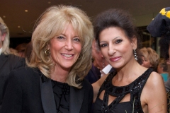 Photo Christian Rudnik-Lucia Aliberti with the singer Linda Jo Rizzo-Concert-August Everding Saal-Munich-Mariannestraußstiftung-Autograph Session-TV Portrait:http://www.luciaaliberti.it #luciaaliberti #lindajorizzo #georgstrauss #birgitstrauss #mariannestraussstifftung #munich #charitygala #tvportrait #autographsession #tvnews #tvportrait #kriziafashion