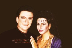 Aliphoto- Lucia Aliberti with the Slovak tenor Juraj Hurny-Graz-Opera-Norma-Back stage:http://www.luciaaliberti.it #luciaaliberti #jurajhurny #opernhausgraz #graz #norma #opera #onstage