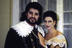 Aliphoto-Lucia Aliberti with the baritone Roberto Servile-Opera-Lucia di Lammermoor-ABAO Bilbao Opera-Bilbao-Dressing Room-Makeup Session-:http://www.luciaaliberti.it #luciaaliberti #robertoservile #abaobilbaoopera #bilbao #luciadilammermoor #opera #dressingroom #makeupsession