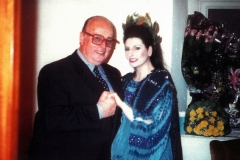 Aliphoto-Lucia-Aliberti-with-the-film-director-Mauro-Bolognini-Opera-Norma-Teatro-Bellini-Catania-Dressing-Room-Makeup-Session-