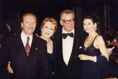 Kranichphoto-Lucia Aliberti with the tenor Alfredo Kraus,the soprano Karan Armstrong,the director Gotz Friedrich-Gala Concert-Deutsche Oper Berlin-Spanish Embassy Party :http://www.luciaaliberti.it #luciaaliberti #alfredokraus #karanarmstrong #gotzfriedrich #deutscheoperberlin #berlin #concert #spanishembassy #tvnews #tvportrait #party