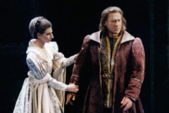 Kranichphoto-Lucia Aliberti with the Russian baritone Vladimir Chernov-Deutsche Oper- Berlin-Opera-Beatrice di Tenda-Co-Production of the Teatro alla Scala with the Deutsche Oper Berlin-On Stage-:http://www.luciaaliberti.it #luciaaliberti #vladimirchernov #deutscheoperberlin #berlin #beatriceditenda #opera #coproduction #onstage #tvnews #tvportrait