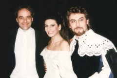 Kranichphoto-Lucia Aliberti with the tenor Roberto Alagna and the conductor Marcello Viotti-Deutsche Oper Berlin-Opera-Lucia di Lammermoor-Back Stage:http://www.luciaaliberti.it #luciaaliberti #robertoalagna #marcelloviotti #deutscheoperberlin #berlin #luciadilammermoor #opera #backstage #video #tvnews #tvportrait