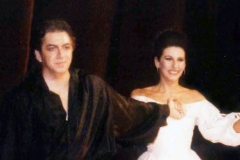 Kranichphoto-Lucia Aliberti with the tenor Francisco Araiza-Deutsche Oper-Berlin-Lucia di Lammermoor-On Stage-TV Portrait:http://www.luciaaliberti.it #luciaaliberti #franciscoaraiza #deutscheoperberlin #berlin #luciadilammermoor #opera #onstage #tvnews #tvportrait