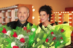 Lucia Aliberti wih the American tenor Neil Schicoff⚘Congress Centre⚘Ashgabat⚘Turkmenistan⚘Special Gala Concert⚘Dressing Room⚘:http://www.luciaaliberti.it #luciaaliberti #neilschicoff #congresscentre #ashgabat #turkmenistan #galaconcert #dressingroom