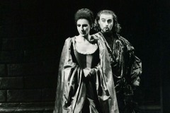 Lucia Aliberti with the baritone Paolo Coni⚘Opera⚘"Il Pirata"⚘Teatro Bellini⚘Catania⚘On Stage⚘Photo taken from the Video⚘TV Portrait⚘:http://www.luciaaliberti.it #luciaaliberti #paoloconi #teatrobellini #catania #ilpirata #opera #onstage