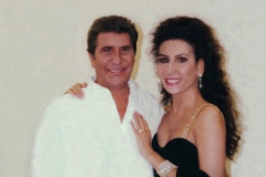 Lucia Aliberti  with the legendary French singer,composer,pianist and actor Gilbert Becaud⚘TV Show⚘Paris⚘:http://www.luciaaliberti.it #luciaaliberti #gilbertbecaud #tvshow #liverecording #paris #laperlafashion