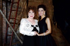 Lucia Aliberti with the American soprano Aprile Millo⚘Concert⚘Caracalla⚘Rome⚘Back Stage⚘Photo taken from the TV News⚘:http://www.luciaaliberti.it #luciaaliberti #aprilemillo #caracalla #rome #concert #onstage #tvnews #friendship #valentinofashion