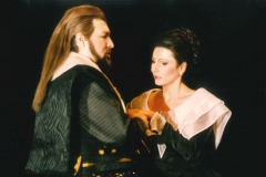 Photo Axel Zeininger-Lucia Aliberti with the bass Carlo Colombara-Opera-Maria Stuarda-Wiener Staatsoper-Vienna-On Staget:http://www.luciaaliberti.it #luciaaliberti #carlocolombara #wienerstaatsoper #vienna #mariastuarda #opera #onstage #wien #tvportrait #tvnews #video