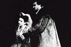 Photo Axel Zeininger-Lucia Aliberti with the tenor Ramon Vargas-Opera-Maria Stuarda-Wiener Staatsoper-Vienna-On Stage:http://www.luciaaliberti.it #luciaaliberti #ramonvargas #wienstaatsoper #vienna #mariastuarda #opera #wien #onstage #tvnews #tvportrait