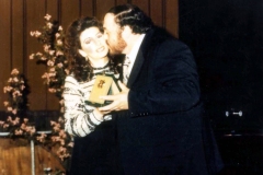 Photo Circolo Lirico L.Pavarotti-Carpi-Lucia Aliberti-Receives the Award Circolo Lirico L.Pavarotti from Pavarotti-Concert-Lucia di Lammermoor-Duet-Carpi :http://www.luciaaliberti.it #luciaaliberti #lucianopavarotti #awardcircololiricolucianopavarotti #carpi #concert #duet #luciadilammermoor #tvnews #tvportrait