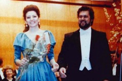 Photo Joshi Cabrajac-Lucia Aliberti with the Slovak tenor Peter Dvorsky-Gala Concert-Congress Centrum-Pforzheim-German Tour-On Stage:http://www.luciaaliberti.it #luciaaliberti #peterdvorsky #pierocappuccilli #galaconcert #congresscentrum #pforzheim #germantour #onstage #tvnews #tvportrait
