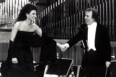 Photo Mario Kucera-Lucia Aliberti with the conductor Anton Guadagno-Vatroslav Lisinski Concert Hall-On Stage-Concert-TV Recording-La Perla Fashion :http://www.luciaaliberti.it #luciaaliberti #antonguadagno #vateoslavlisinskiconcerthall #zagreb #concert #onstage #tvrecording #laperlafashion
