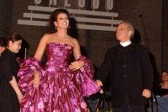 Photo Unesco Paris-Lucia Aliberti with the conductor Lawrence Foster-Special Charity Gala Concert-In Honor of Prince Charles of England-Théâtre des Nations-Paris-Purcell School Orchestra-Unesco-Photo taken from the Magazine-Escada Fashion:http://www.luciaaliberti.it #luciaaliberti #lawrencefoster #théâtredesnations #paris #princecharlesofengland #galaconcert #purcellschoolorchestra #inhonorofprincecharlesofengland #unesco #escadafashion