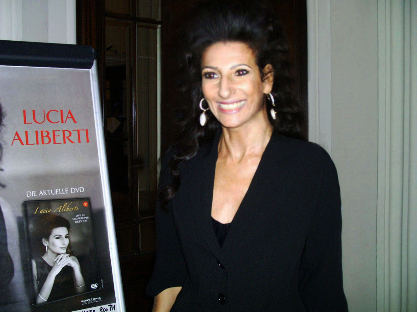 Lucia Aliberti⚘Manoel Theatre⚘Special Gala Concert⚘Malta⚘Autograph Session⚘Armani Fashion⚘:http://www.luciaaliberti.it #luciaaliberti #manoeltheatre #malta #concert #autographsession