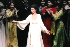 Photo Han Jin-Lucia Aliberti-Seoul Opera House-Seoul-Opera-Lucia di Lammermoor-On Stage:http://www.luciaaliberti.it #luciaaliberti #seouloperahouse #seoul #luciadilammermoor #opera #onstage