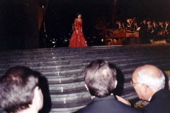 Lucia Aliberti⚘Sala Nervi⚘Vatican⚘Rome⚘Solisti Veneti Orchestra⚘Claudio Scimone conductor⚘Special Gala Concert"⚘Unitalsi⚘On Stage⚘Hanae Mori Fashion⚘:http://www.luciaaliberti.it #luciaaliberti #chaudioscimone #solistivenetiorchestra #salanervi #vatican #rome #concert #unitalsi #onstage #hanaemorifashion