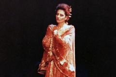 Lucia Aliberti⚘Opernhaus Graz⚘Graz⚘Opera⚘"Norma"⚘On Stage⚘:http://www.luciaaliberti.it #luciaaliberti #opernhausgraz #graz #norma #opera #onstage
