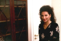 Aliphoto-Lucia Aliberti-Hotel Kempinski-Berlin-Autograph Session-Photo Shooting-Photo taken from the Magazine:http://www.luciaaliberti.it #luciaaliberti #kempinskihotel #berlin #autographsession #photoshooting