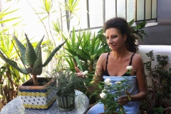 Lucia Aliberti⚘Loves keeping the Plants and Flowers⚘Family Home⚘Sicily⚘Relax⚘:http://www.luciaaliberti.it #luciaaliberti #familyhome #sicily #flowers #relax