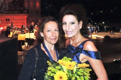 Photo Marco Mannozzi-Lucia Aliberti with her Beloved Sister Pinella-Special Concert-Gendarmenmarkt-Classic Open Air-Berlin-Back Stage-Escada Fashion:http://www.luciaaliberti.it #luciaaliberti #gendarmenmarkt #classicopenair #berlin #concert #onstage #escadafashion