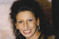 Photo taken by Fan-Lucia Aliberti-Wiener Staatsoper-Vienna-Opera-Lucia di Lammermoor-Autograph Session-Portrait Series-La Perla Fashion:http://www.luciaaliberti.it #luciaaliberti #wienerstaatsoper #vienna #opera #luciadilammermoor #portraitseries #autographsession #laperlafashion